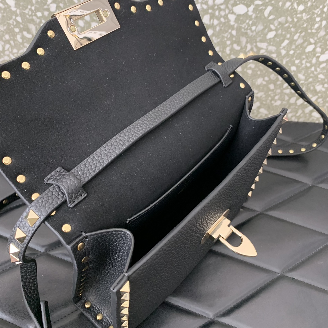 Valentino Garavani Rockstud Crossbody Bag in Black Grainy Calfskin